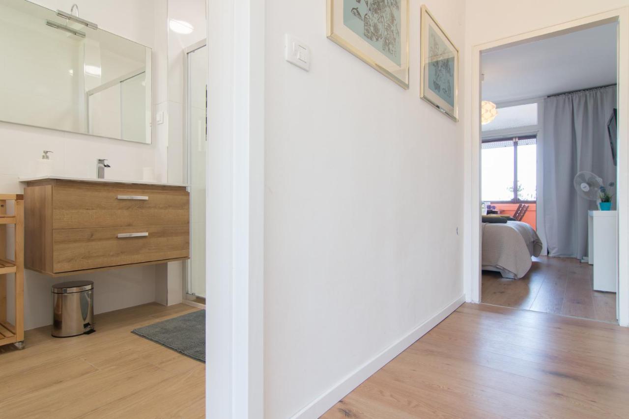 Harbour-Apartment With Sea View And Parking Spot Pula Exterior foto
