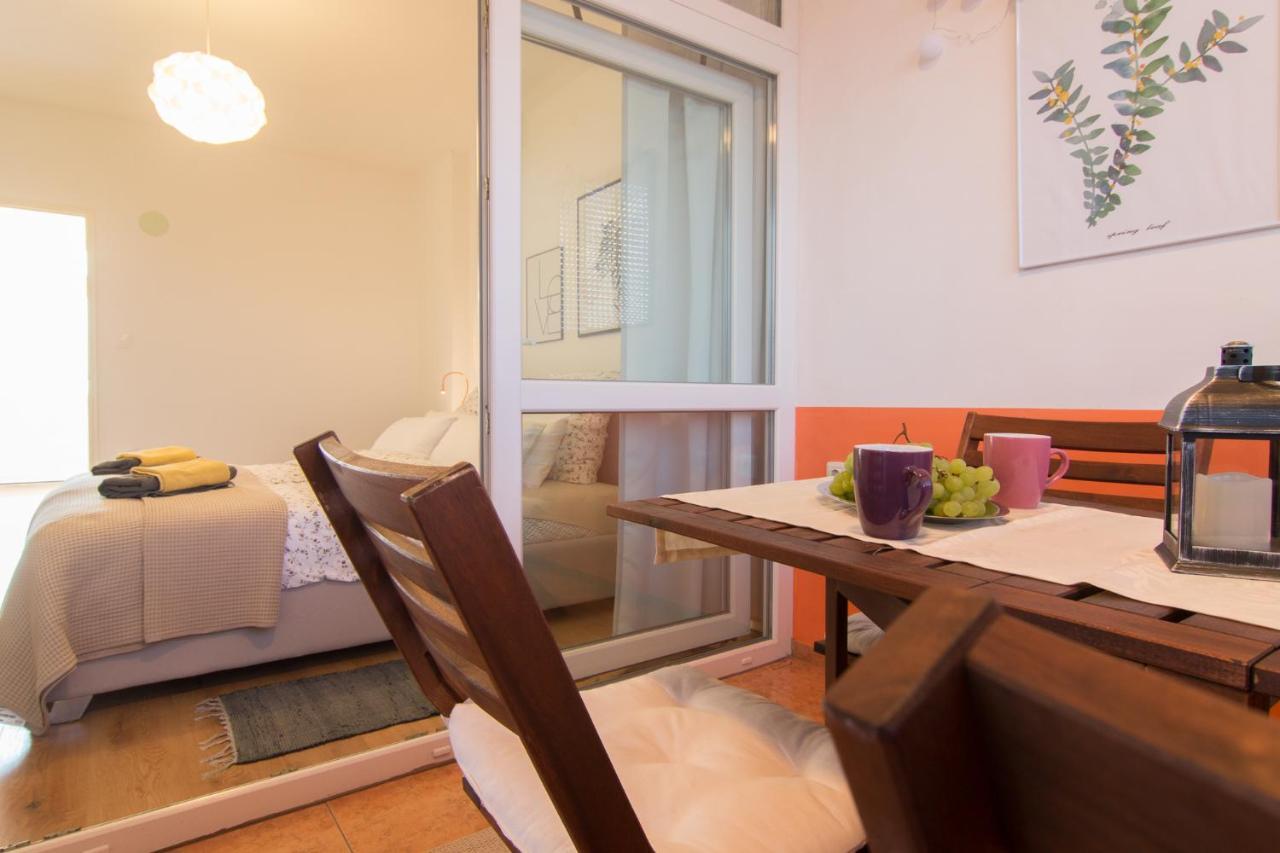 Harbour-Apartment With Sea View And Parking Spot Pula Exterior foto